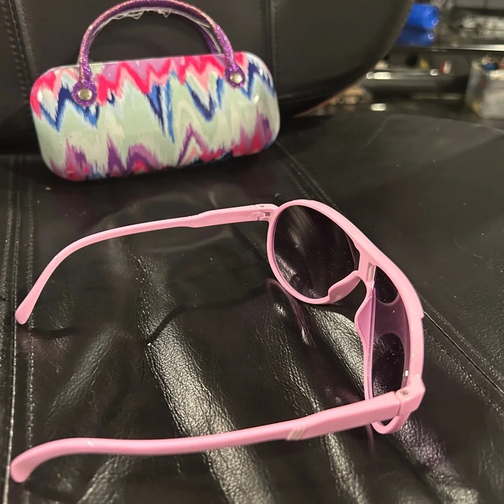 Chic Pink Kids Sunglasses with Patterned Case